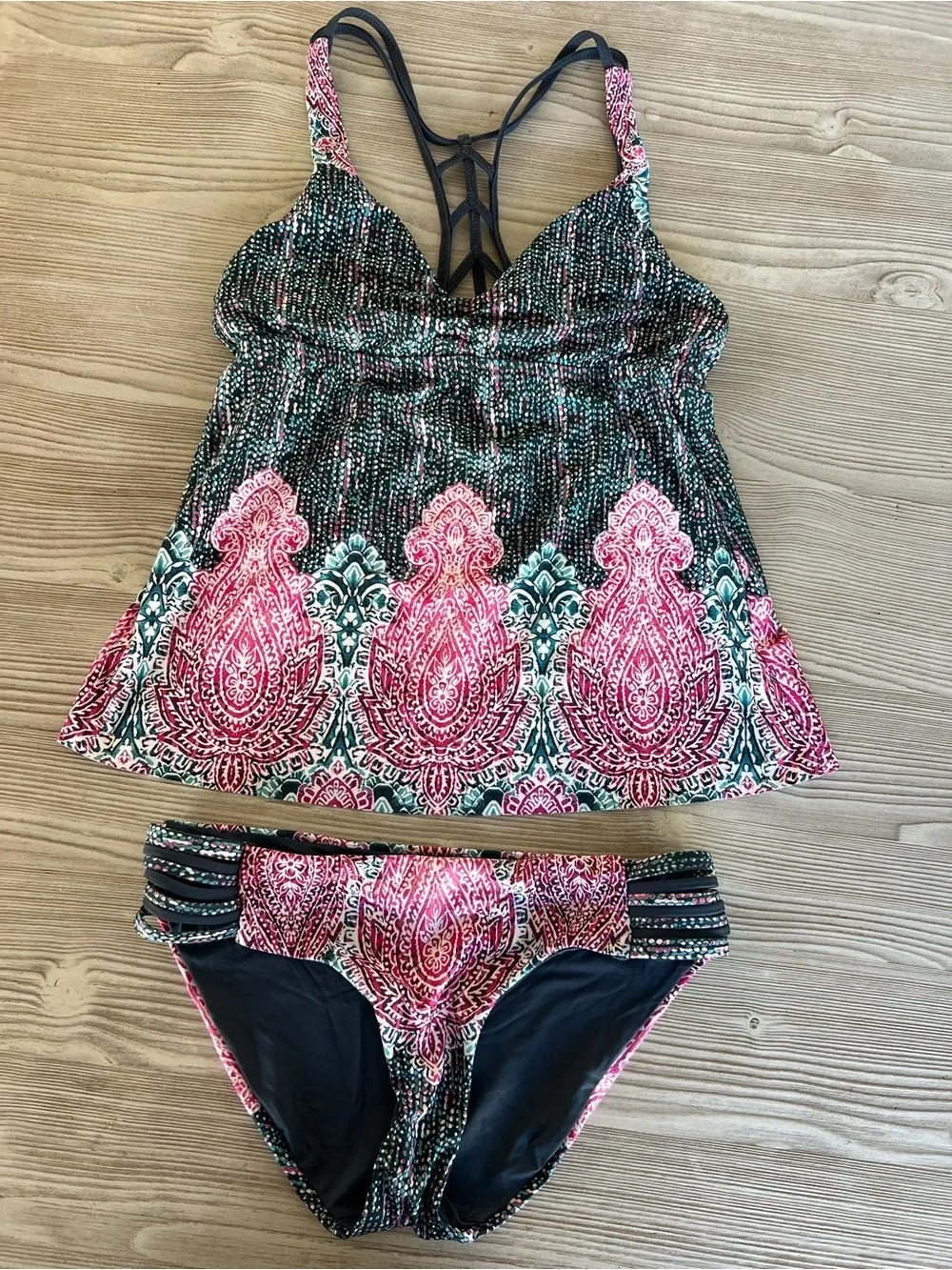 Lucky Brand Pink & Black Printed Tankini Set